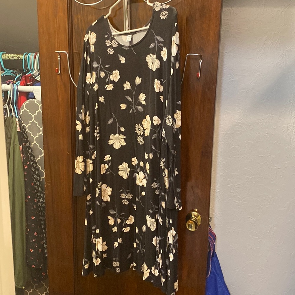Long sleeve cotton swing dress